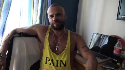 Unleashed French Threesome - Bareback Raw Fucking in Montpellier