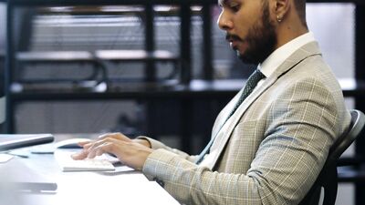 Hard Cruising in the Toilet Stalls - Mateo Zagal & Milo Madera - The Ultimate Bathroom Pickup