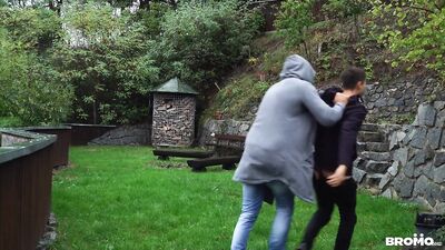 An Exciting Stroll - Dee & Ricky