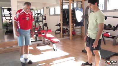 Golden Oldie and Young Twink Make Anal Sex a Sweet Delight