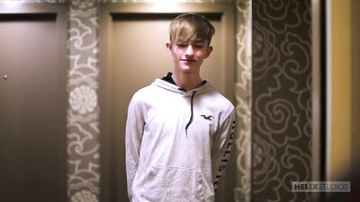 Gay Porn Room Service: Young Couple Threesome with Jacob Hansen, Alex Riley and Aaron Roberts