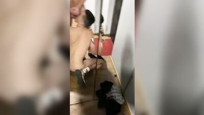 A friend came to play computer games and cum on face