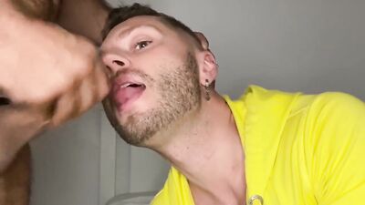 Mars Gymburger sucks my cock until I cum and we have a white kiss