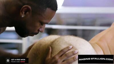 Bearded Hunk Takes Massive BBC - Beau Butler, Reign -