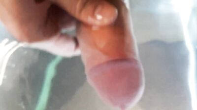 Russian guy powerfully ejaculates cum into water