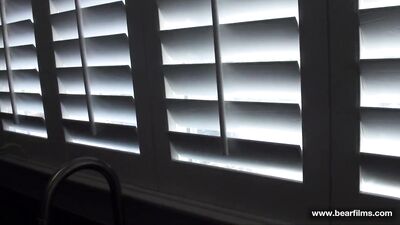 Big and Bare - Hungry for Sex!