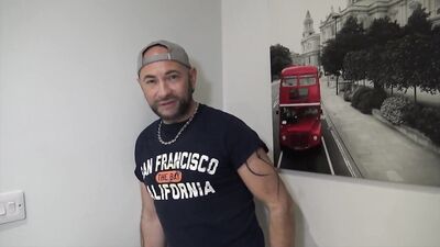 Twice Curious and d by Two Straight Men, Submits to the Turning Point: Young Gay Hetero-Curiosity in Marseille