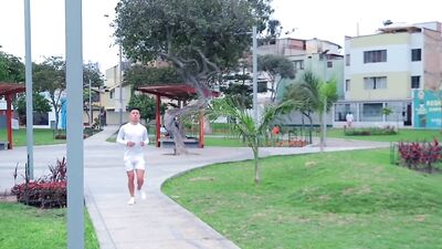 Football Fetish: Argentinian Players Bulging Package Swallowed by a Facialexpert in a Hot Footjob Session