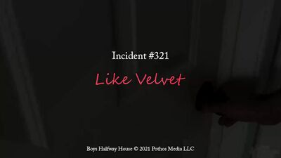 Jeune baisé par un chubby poilu