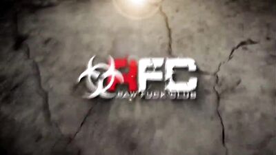 Raw Fuck Daddy: Muscle Bound Biting Dominance!