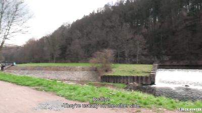 Pour combien tu me suces ?