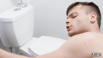 MILKING THE BEARDS: A HOTWIFES SECRET!