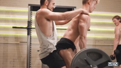 Gym Gone Wild - The Voyeur of the Locker Room!