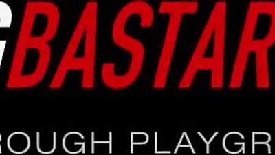 Petit trou a dilater - Michael Nielsen, Antu Burghos