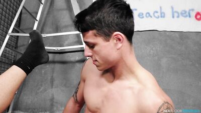 Gigantic Blowjob: The Doorman Gets His Tailpipe Polished by a Huge Dick - Kyle Wyncrest and Evan Knoxxs Wild Night of Gay Porn Debauchery