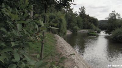 Wild River Cruising - Czech Hunter 637