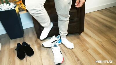 Latino Brawn: Bisexual Lawyer Turned Fashionista Gets Naked for Power Games