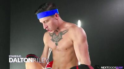 Pumping Iron and Filling Holes - A Gay Porn Adventure!