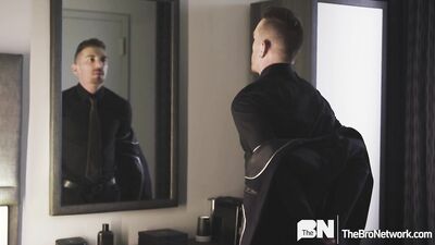 Hot Models Heartthrob King: Masturbation and Masculinity