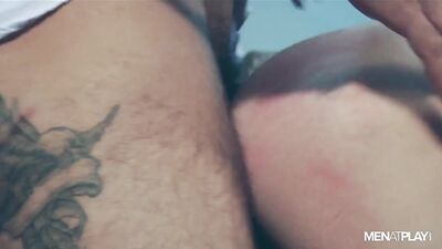 Noël Gift for All Porn Fans - Return of the Latin Hairy Guy Jean Franko