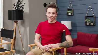 Interracial Threesome with Tatted Up Athletes: Gay Porn Scene