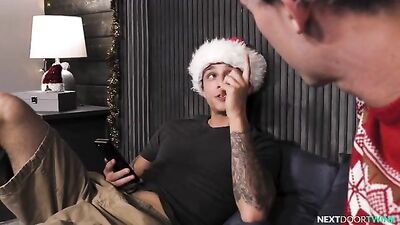 A Stepfathers Very Gay Christmas Threesome: Rimming and Reality!