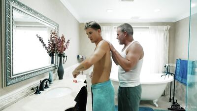 Daddys Helping Hand - Brandon Anderson and Dale Savage