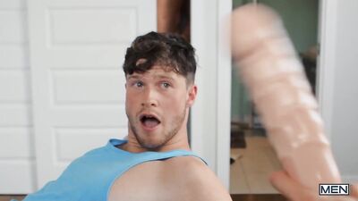 Straight to Gay: The Ultimate Makeover - Finn Harding and Malik Delgaty