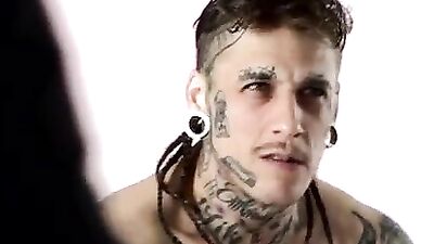 Bo Sinns Tattooed Hipster Body: The Origin of Gay Porns New Icon