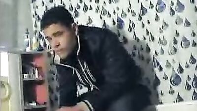 Young Arab Stroke Cam: Karims Online Exposé