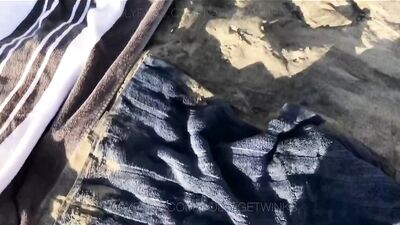 College Boys Hot Threesome On the Beach Between Classes with Massive Double Facial