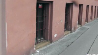 Jeune escort mignon [ Czech Hunter 523 ]