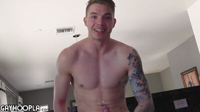 Mega-Tall Hunk Shows off His Long Cock in Solo Porn Shoot - Luka Long