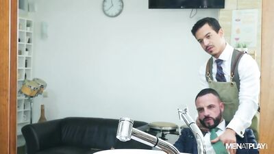 Barbershop Blowjobs: Leo Rosso & Jonathan Miranda