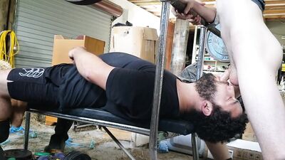Nice cock gives deep throat workout on the weight bench