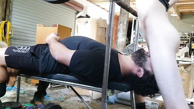 Nice cock gives deep throat workout on the weight bench