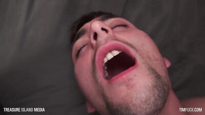 Sloppy slim bitch takes a fist and a load