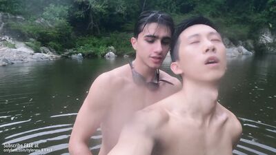 Public outdoor fuck, lover boy Latino Nathan fucks Asian boy Tyler Wu