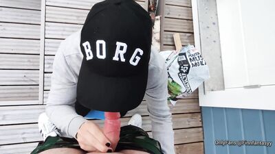 Hot Backyard Blowjob Cum in Mouth