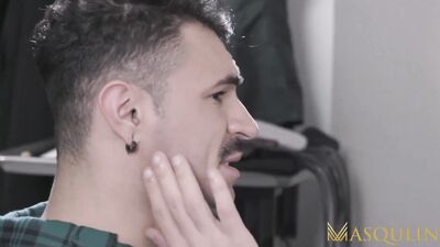 MASQULIN Handsome Brock Banks Raw Breeds Bottom Ian Greene