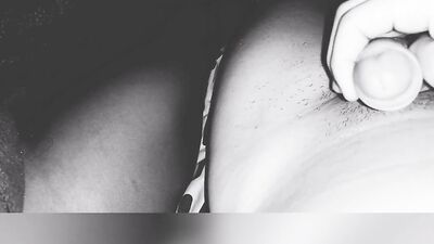 Bayron se masturba para porn hub parte 4