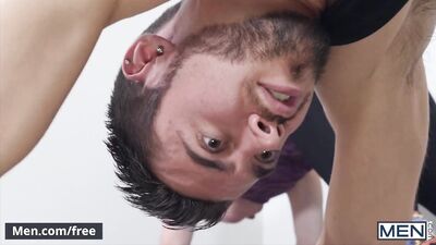 Mencom - Barebacking yoga powerbottem - Dante Colle, Vadim Black