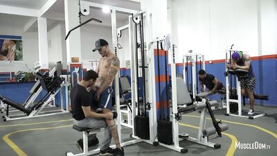 Sex in gym public