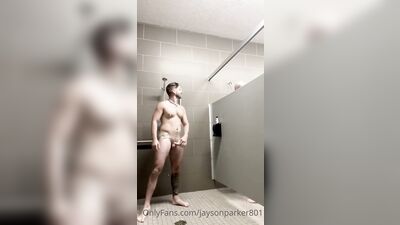 Risky Stud Gets Another to Join in Public Shower Jerkoff