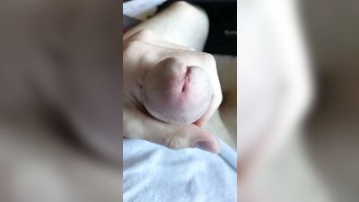 I convinced my straight best friend to send me a video jerking off.