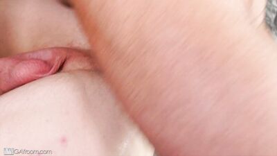 I Let Daddy Fuck My Tight Pink Hole For Father's Day!