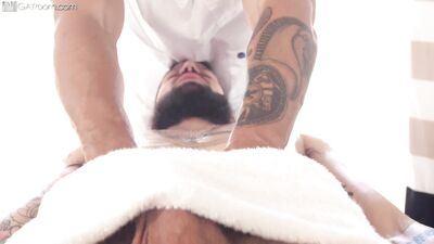 Horny Masseur Gives A Deep Dick Massage To Client's Tight Ass