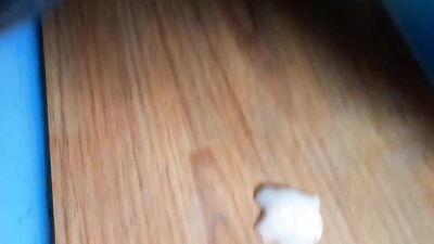 Real convict masturbates in PRISON