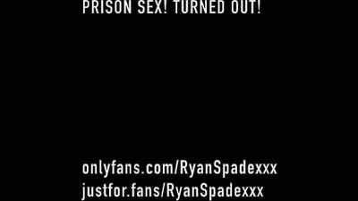 PRISON SEX! @RYANSPADEXXX @SPADERYAN TURNED OUT!