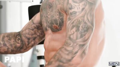 PAPI - Muscular Dudes Papi Kocic And Giuspel Get Hard As They Watch Each Other Workout At The Gym